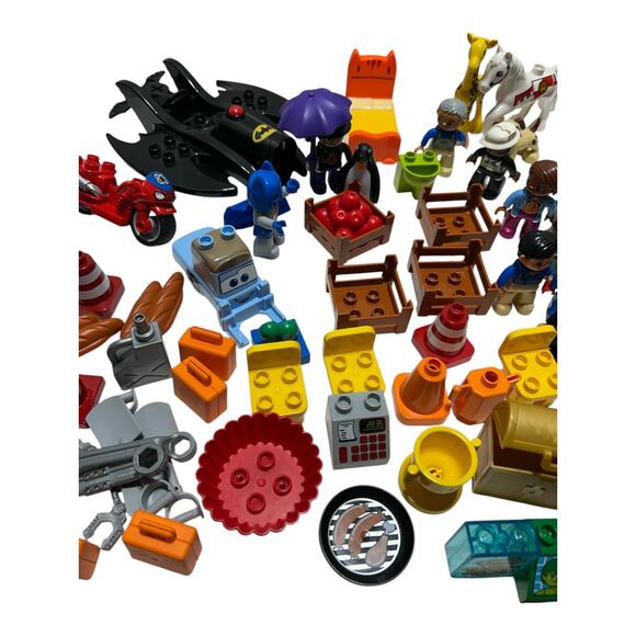 Large Lot Lego Duplo People Figures Animals Vehicles Superheroes Food Furniture - Picture 5 of 7